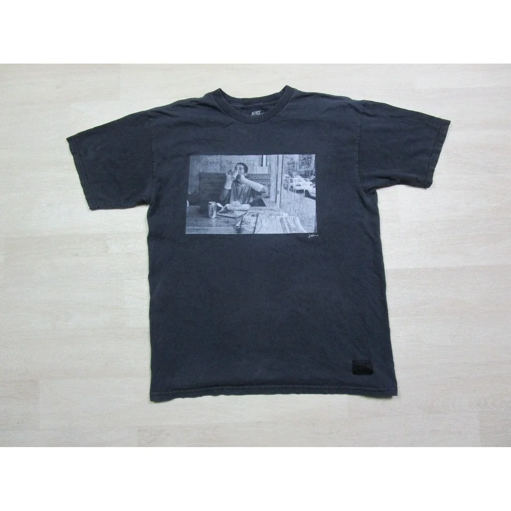 Nike SB Y2K T-Shirt Size (M) Omar Salazar‎ Skateboard Portrait Broken Arm 2010